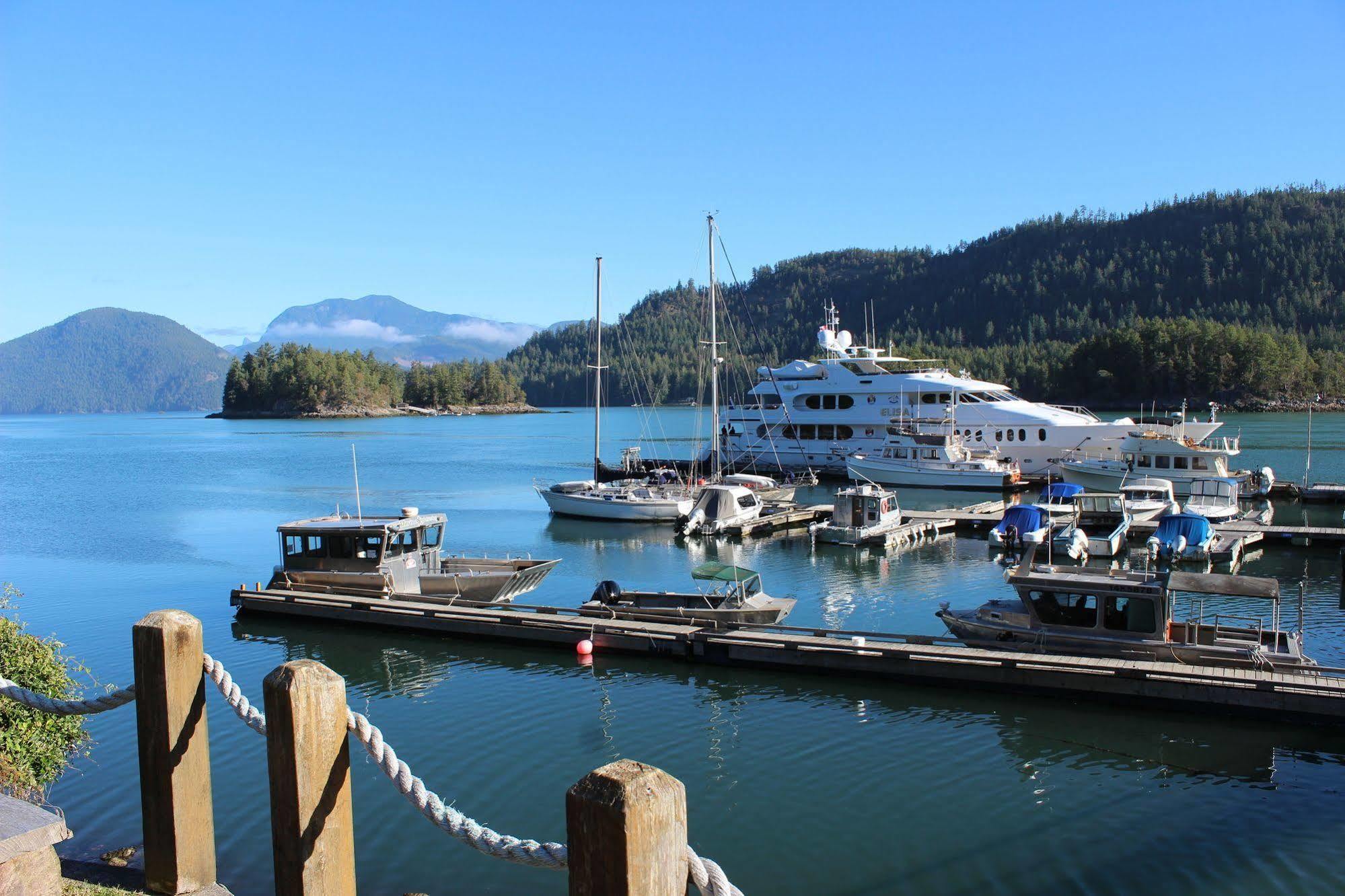 Backeddy Resort And Marina Egmont Eksteriør billede